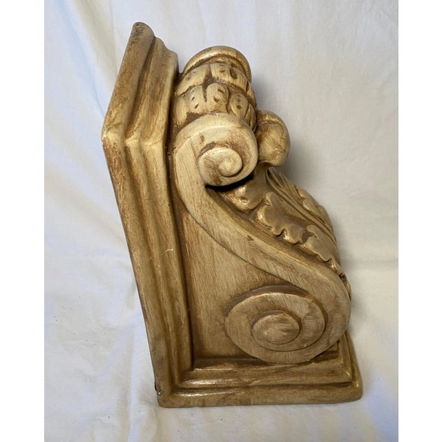 Traditional Beige Wall Sconce For Sale - Image 3 of 8
