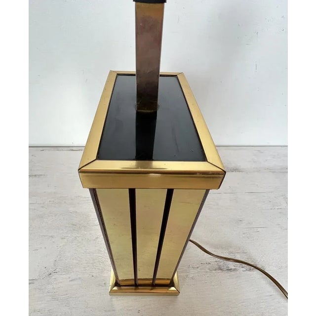 Gold Mid-Century Cube Shaped Brass Table Lamp, 1970s For Sale - Image 8 of 11