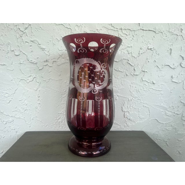 Egermann Bohemian Ruby Cut-to-Clear Engraved Vase – 12.25” For Sale - Image 9 of 12