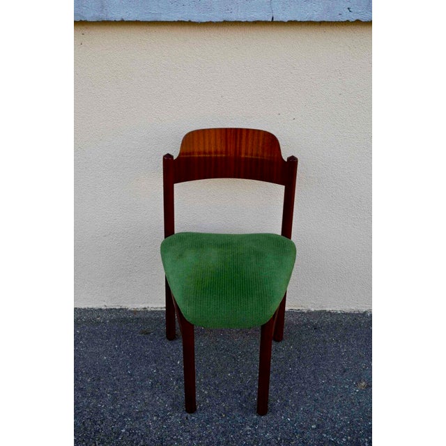 Vintage Scandinavian Brutalist Chairs in Teak and Green Velvet, 1960s, Set of 4 For Sale - Image 6 of 18
