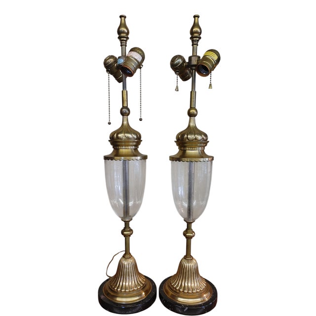 Chapman Manufacturing Company Vintage Chapman Hollywood Regency Style Brass Glass Table Lamps - a Pair For Sale - Image 4 of 10