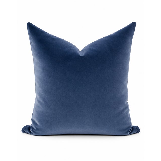 Modern Schumacher "Bouquet Toss" 24" X 24" Pillow Pair For Sale - Image 3 of 3