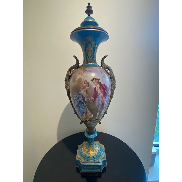 French Sèvres-Style Porcelain Lidded Urns For Sale - Image 13 of 14