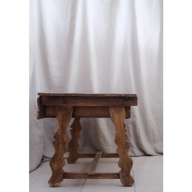 Rustic European Early 19th Century Swedish Single Drawer Table For Sale - Image 3 of 7