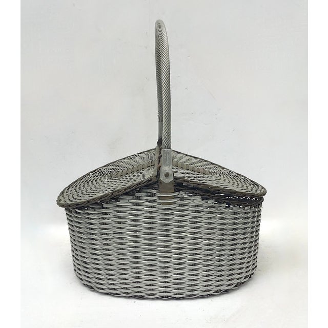 Mid-Century Modern Mid-Century Woven Aluminum and Brass Lidded Basket For Sale - Image 3 of 6