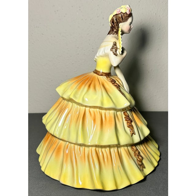 1950s Vintage 1950’s American Goldscheider Everlast Ceramic Southern Belle Figurine For Sale - Image 5 of 7