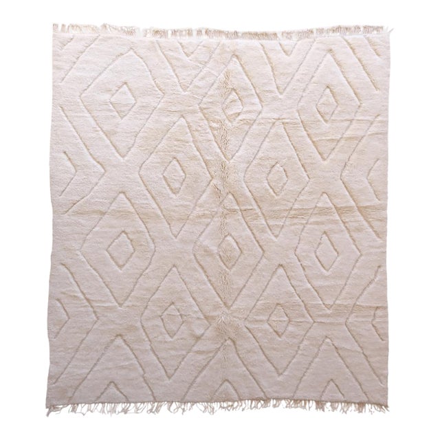 Moroccan White Beni Mrirt Wool Rug - 10.5 X 8.7 Ft For Sale