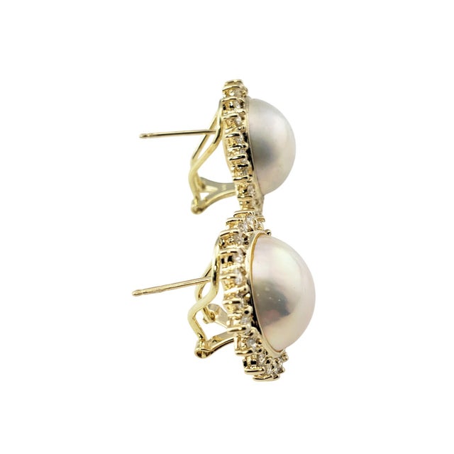 Late 20th Century Late 20th Century 14 Karat Yellow Gold Mabe Pearl and Diamond Earrings, A Pair For Sale - Image 5 of 8