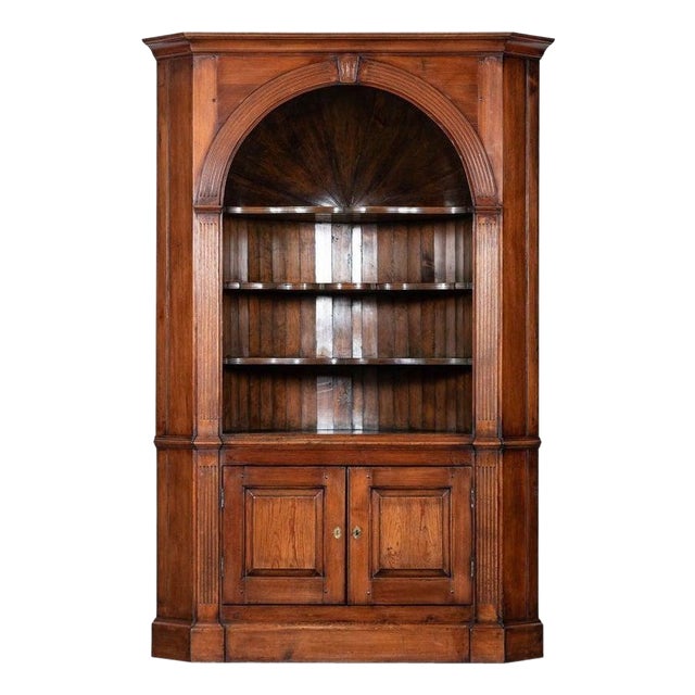 English Georgian Pine Barrel Back Corner Cabinet, 1820s For Sale