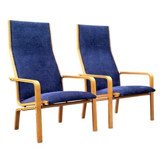 Late 20th Century Arne Jacobsen High-Back Lounge Chairs | Pair Fritz Hansen Vintage For Sale
