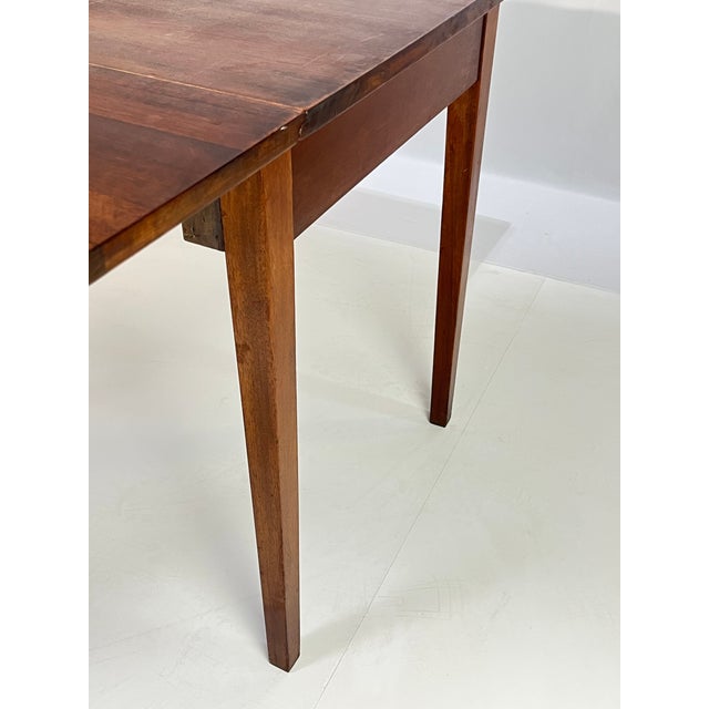 Vintage Federal Style Mahogany Drop-Leaf Dining Table For Sale - Image 12 of 16