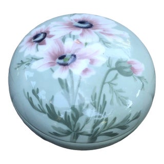 Early 20th Century Rorstrand Art Nouveau Floral Porcelain Powder Jar Lidded Bowl by Astrid Ewerlof For Sale