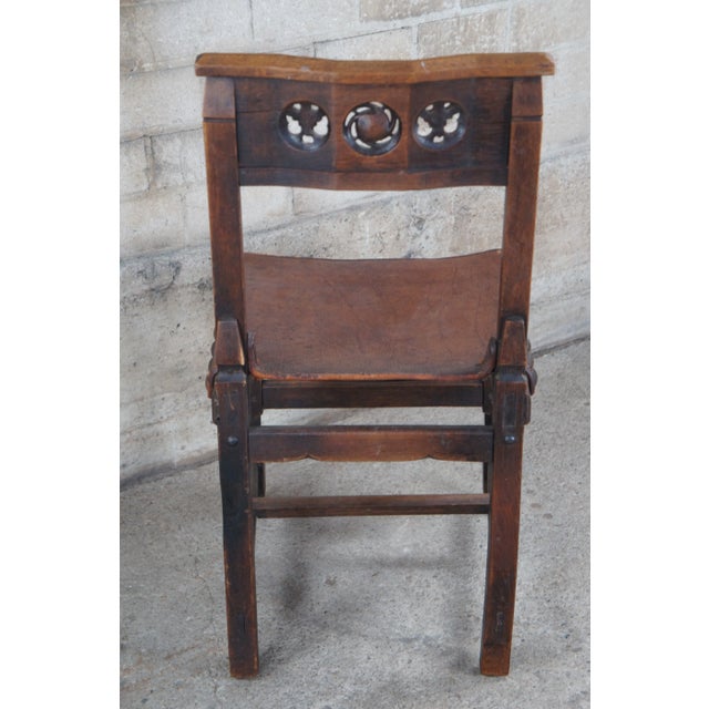 Wood Late 19th Century Antique Spanish Revival Quartersawn Oak Leather Nailhead Side Chair For Sale - Image 7 of 12