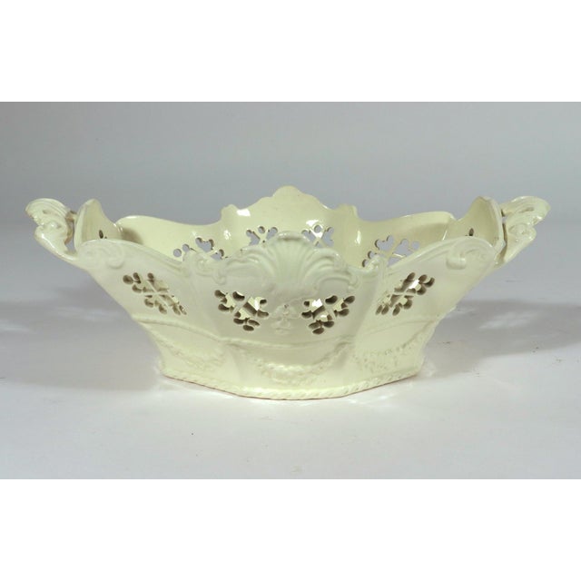 English Creamware Rococo Fruit Baskets and Stands, Pair, Pierced and Shell-Molded For Sale - Image 15 of 18