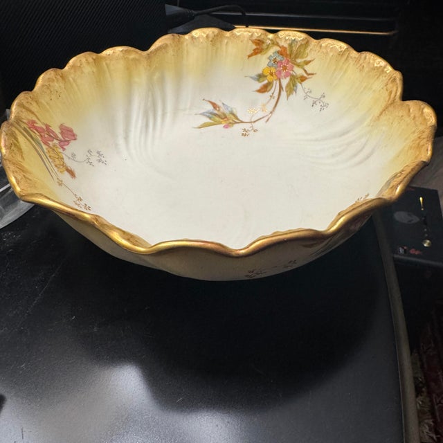 An exquisite late 19th-century fine French porcelain serving bowl crafted by the historic maker Martial Redon in Limoges,...