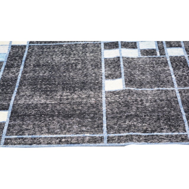 Contemporary Indian Modern Art Deco Hand Knotted Wool Rug, 0.25 For Sale - Image 4 of 6