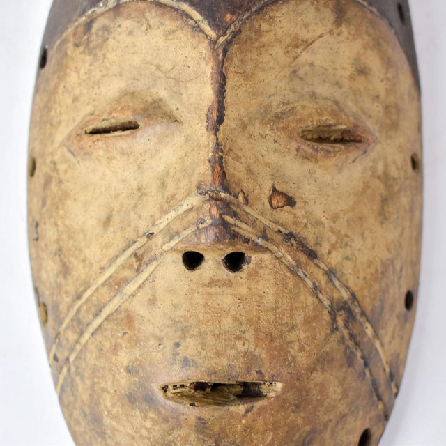 African Early 20th Century Nyanga Wooden Mask For Sale - Image 3 of 14
