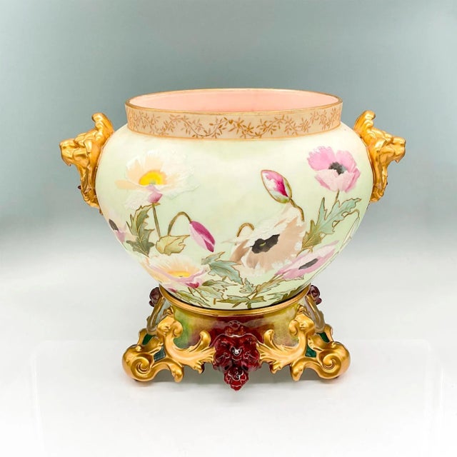 French French Hand Painted & Gilt Limoges Porcelain Jardiniere / Base For Sale - Image 3 of 10
