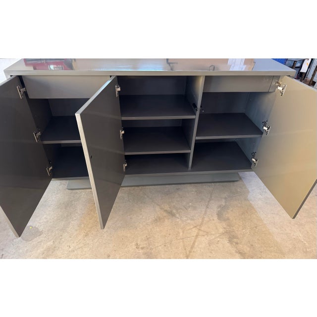 Baker Luxe Luminous Server Buffet Cabinet Graphite With Pyrite For Sale In Greenville, SC - Image 6 of 9