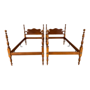 Eldred Wheeler Cannonball Style Twin Maple Poster Bed Frames - A Pair
