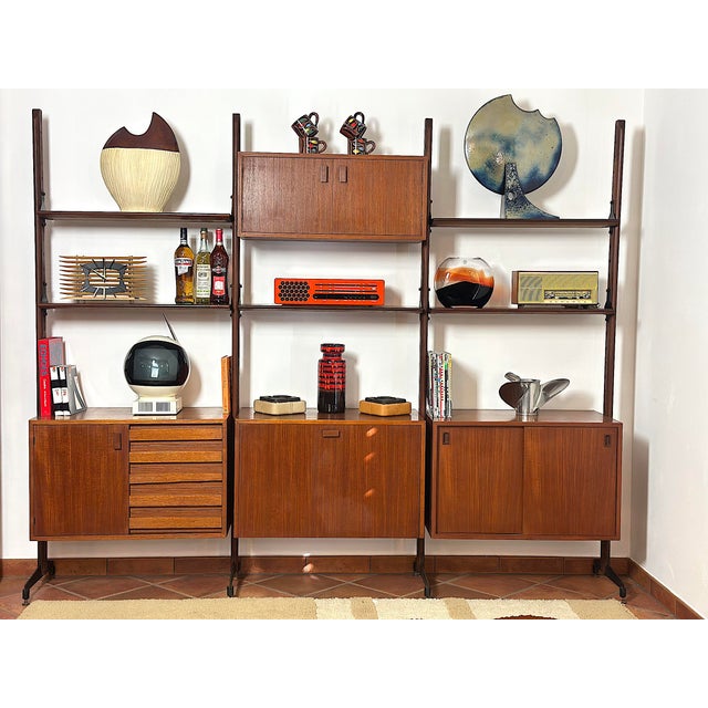 Metal Vintage 3-Bay Double-Sided Bookcase, Italy, 1960s For Sale - Image 7 of 18