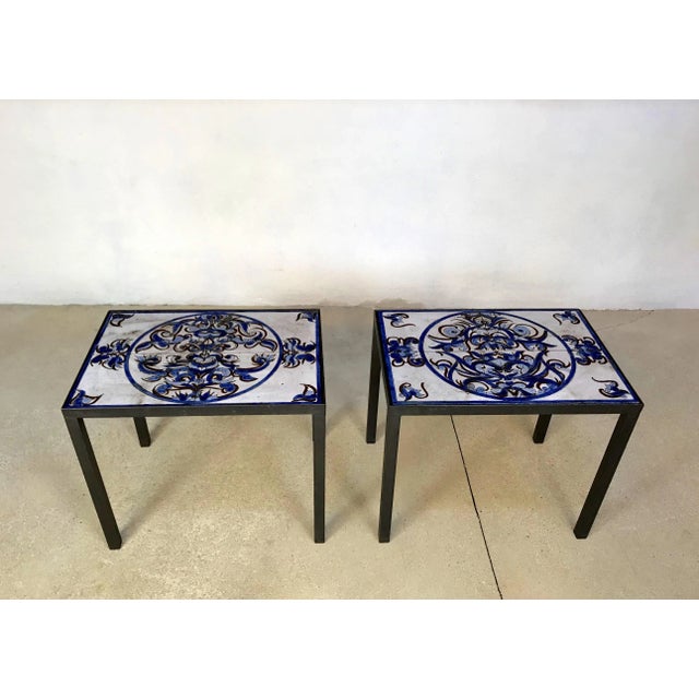 Mid-Century Modern Italian Ceramic & Steel Side Tables or Nightstands, 1970s, Set of 2 For Sale - Image 3 of 18