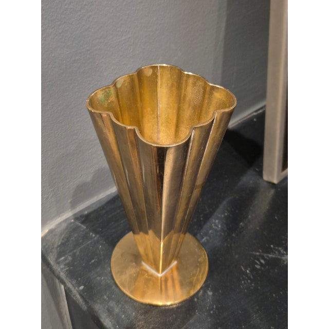 Ystad metall, brass vase model 5317-77, scandinavian modern / midcentury. Beautiful art deco shape, a classic, timeless...