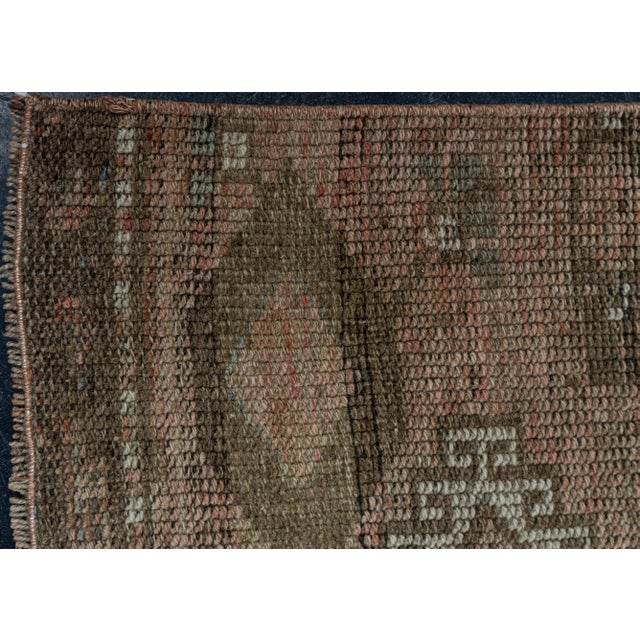 Turkish Vintage Rug 3' x 10'9" #19838 For Sale - Image 4 of 8