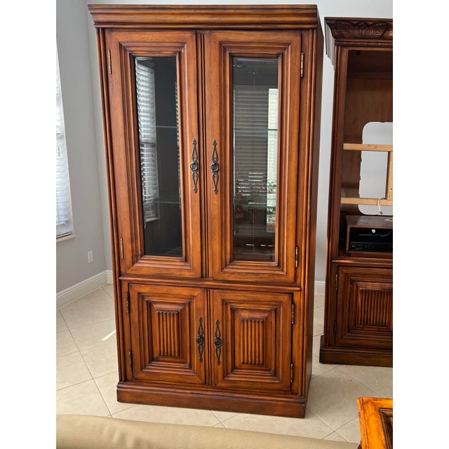 1980s Tommy Bahama Style Curio Cabinets / Wall Unit/ Entertainment Center, 3 Pieces For Sale In West Palm - Image 6 of 6