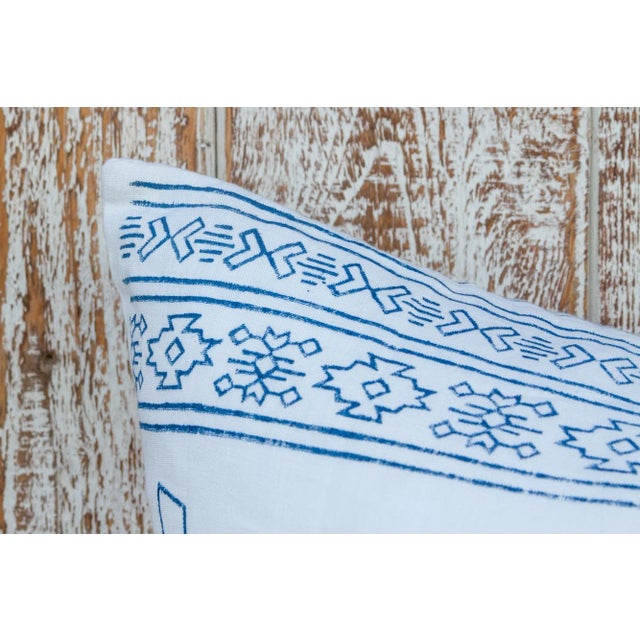 Early 21st Century White Citlalee Aztec Block Print Pillow For Sale - Image 5 of 9