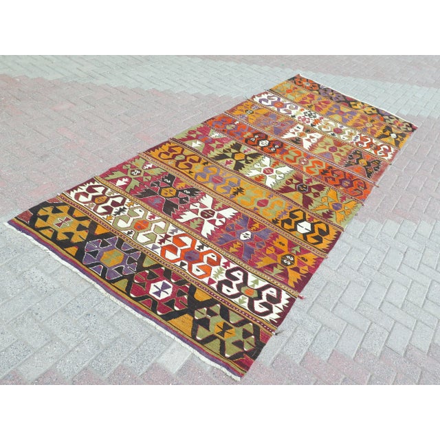 Late 20th Century Vintage Turkish Kilim Rug For Sale - Image 5 of 11
