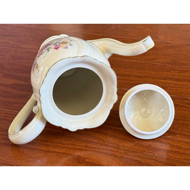 1940's Elfenbein Rosenthal Kronach Viktoria Lombul Gold Trim German Porcelain Large Coffee / Tea Pot Pitcher For Sale In Baltimore - Image 6 of 12
