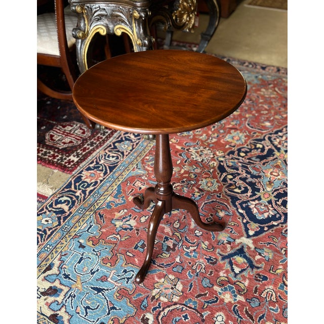 Late 20th Century Kittinger Tripod Tilt Top Table For Sale - Image 5 of 10