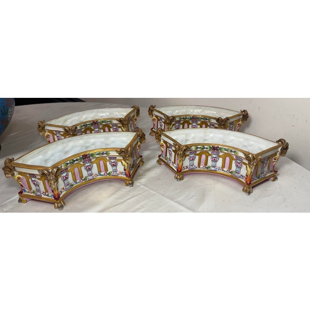 Antique 4 Piece Italian Capodimonte Porcelain Table Garniture Jardiniere Set For Sale - Image 13 of 18