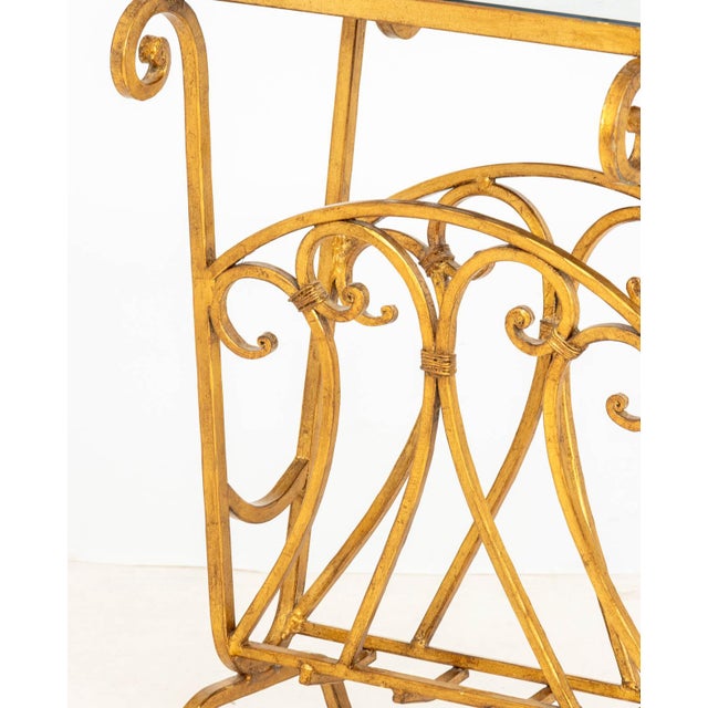 Mid 20th Century Hollywood Regency Mirrored Gilt Brass Side Table For Sale - Image 5 of 8