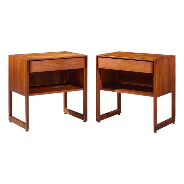 Jens Risom Mid Century Nightstands - Pair For Sale