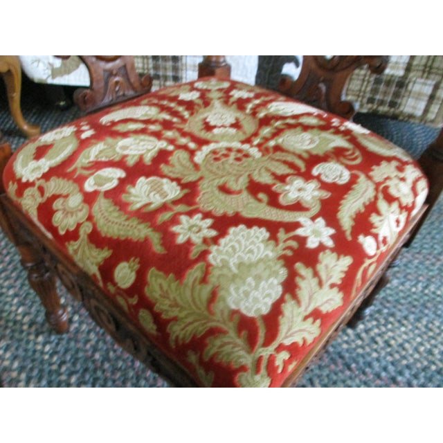 Antique Vintage Victorian Carved Walnut Corner Italian Chair Face & Griffons For Sale - Image 9 of 15