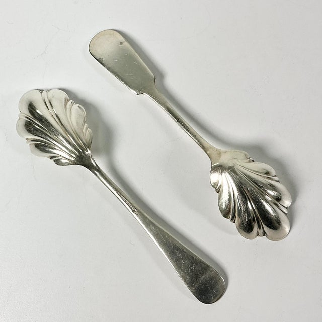 Early 20th Century Art Deco Neoclassical Boho Chic Silverplate Scalloped Fan Shell Serving Spoons - A Pair For Sale - Image 10 of 10