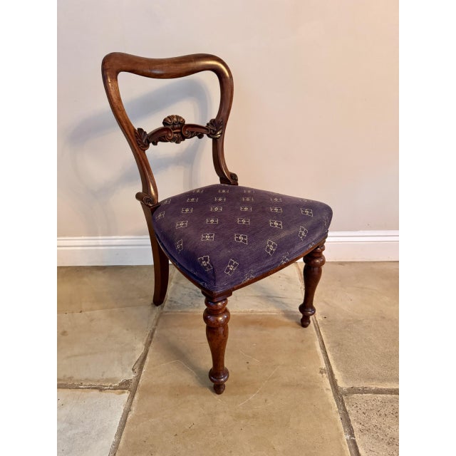 Wood Antique Victorian Balloon Back Dining Chairs, 1860, Set of 4 For Sale - Image 7 of 11