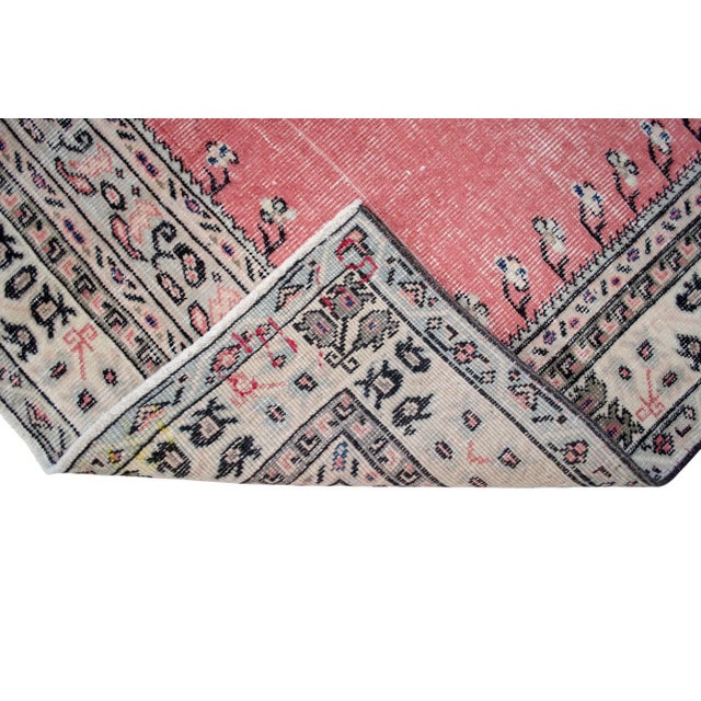 Distressed Area Rug Hand Knotted Muted Color Oushak Medallion Rug - 3'10'' X 6'3'' For Sale - Image 10 of 15