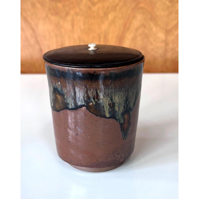 Rare Antique Japanese Ceramic Takatori Ware Hoso Mizusashi For Sale - Image 9 of 13