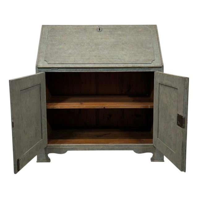 Gustavian (Swedish) Antique Swedish Secretary in Gray With White Highlights For Sale - Image 3 of 10