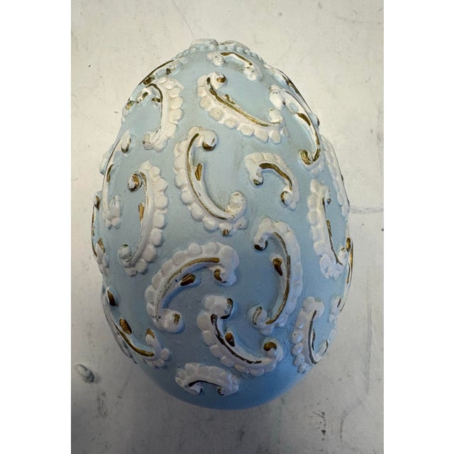 Vintage Hand-Painted Chalkware Egg With Robin Bird Motif For Sale - Image 4 of 9
