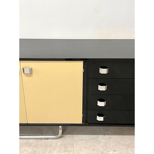 Vintage Lacquered Sideboard by Guido Faleschini for I 4 Mariani, 1970s For Sale - Image 11 of 15