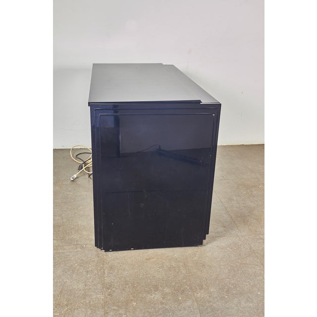 Italian Black Lacquered Foldaway Bar Cabinet, 1970s For Sale - Image 11 of 18