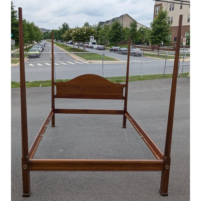 Mid 20th Century Vintage Davis Cabinet Co. Mahogany 4 Poster Queen Size Bed For Sale - Image 5 of 11
