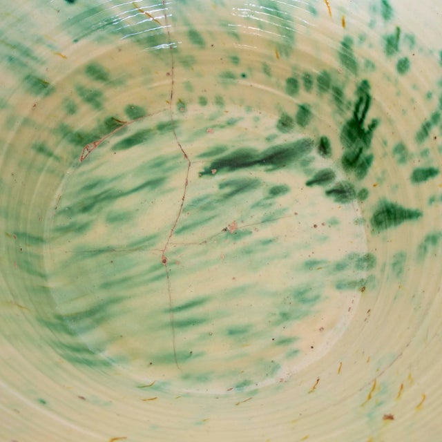 Green 19th Century Large Spanish Green and White Lebrillo Bowl For Sale - Image 8 of 9