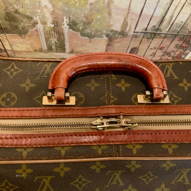 Louis Vuitton - Authenticated Valisette Handbag - Leather Brown Plain for Women, Very Good Condition