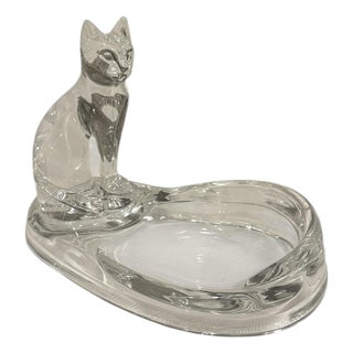 Vintage Mid Century Clear Lucite Cat Valet / Vide Poche / Catchall / Trinket Dish, Circa 1970 For Sale