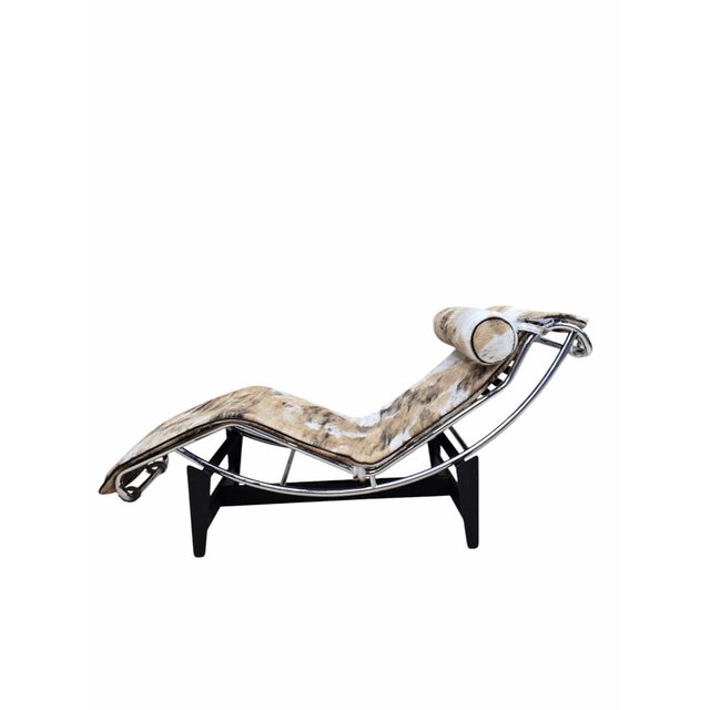 Mid 20th Century Mid 20th Century Cassina Lc4 Le Corbusier Chaise Lounge Newly Upholstered For Sale - Image 5 of 11